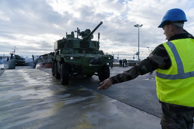 EJwAIN7WsAI8J9c?format=jpg&name=small