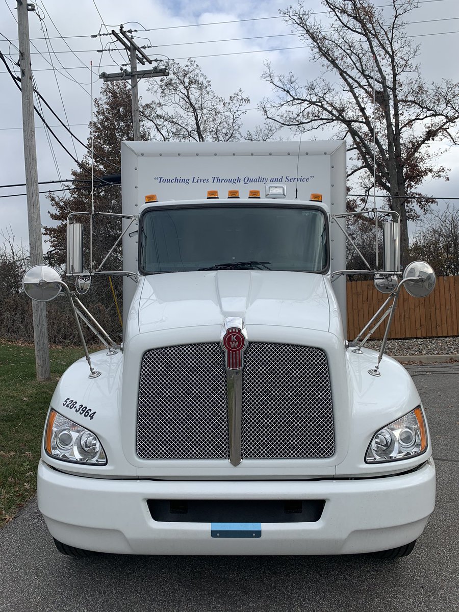 hlsfortwayne's tweet photo. Look for HLS’s NEW Truck Wraps on the road !! 🤩🤩🤩🤩 

Thank you @pttgi for your work !! We love it !!

#TouchingLivesThroughQualityAndService #HLSFortWayne #Healthcare #LaundryServices #FortWayne #Indiana https://t.co/zpWxbn924j