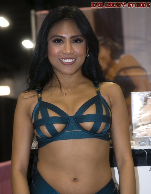 The beautiful @embersnowxxx at @EXXXOTICA New Jersey 2019. 🔥🔥😍😍  #exxxotica #exxxoticanj #exxxoticanj2019<a class="tags" href="/tag/embersnowxxx">@embersnowxxx</a><a class="tags" target="_blank" title="On Twitter" href="/?out=eyJ0eXAiOiJKV1QiLCJhbGciOiJIUzUxMiJ9.eyJpYXQiOjE3MjU5Njk1ODMsImlzcyI6InR3cG9ybnN0YXJzLmNvbSIsIm5iZiI6MTcyNTk2OTU4MywiZXhwIjoxNzU3NTA1NTgzLCJyZWRpcmVjdF91cmwiOiJodHRwczovL3R3aXR0ZXIuY29tL0VYWFhPVElDQSJ9.nYjXNG3jRsgHgGdufB617PeX_cBfCp-B6dv0gRa2WmWKSjYt3ATsICg2Jw3VucN6En0tjZHmxzZnCYkTq_kcBA">@EXXXOTICA</a><a href="/tag/throwback"class="tags"><span>#throwback</span></a><a href="/tag/exxxotica"class="tags"><span>#exxxotica</span></a><a href="/tag/tuesdaytreat"class="tags"><span>#tuesdaytreat</span></a><a href="/tag/exxxoticanj"class="tags"><span>#exxxoticanj</span></a>