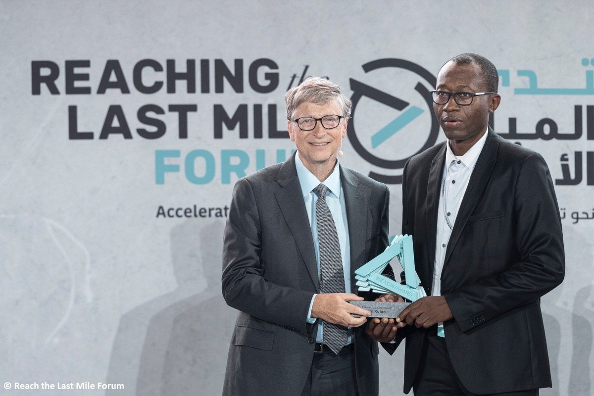 🏆 Dr. Richard Kojan, President of ALIMA, wins Game-Changing Innovator #REACHAwards 2019 given in Abu Dhabi by @BillGates .

This award honors ALIMA’s innovative project “CUBE” (a Biosecure Emergency Care Unit for Outbreaks). #RLMForum @RLMglobalhealth #innovation