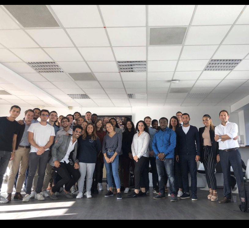 Le master #SIEE se fera le plaisir de vous présenter les #profils divers et variés de chacun d’entre nous. 👥
Nos #parcours, nos #entreprises où nous effectuons nos #alternances, mais également nos perspectives d’avenir, ce qui fait la richesse de notre master. #IT #CyberSecurity