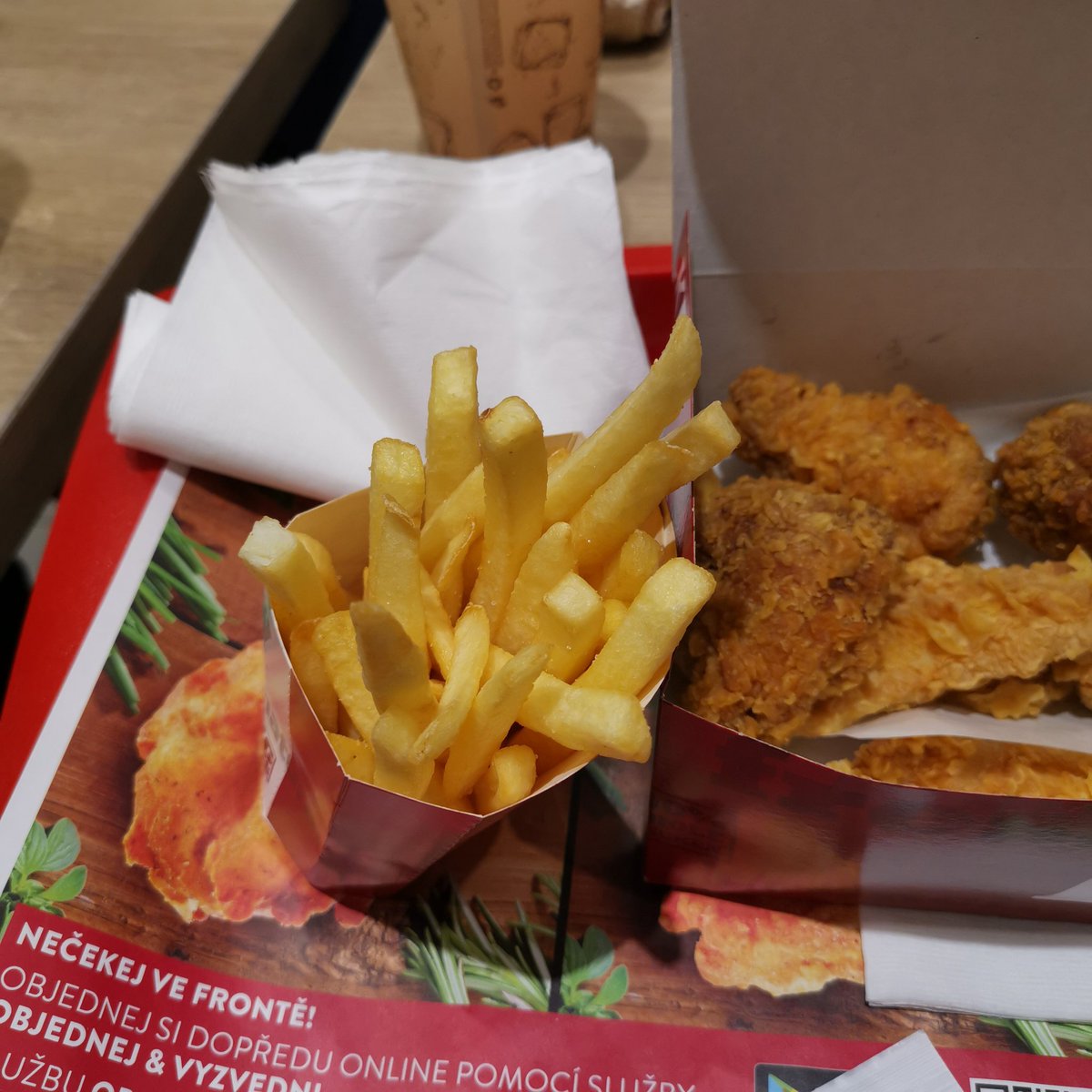 Proper KFC chips. Missed having the decent chips <a href="/KFC_UKI/">KFC UK</a> in the Czech republic!