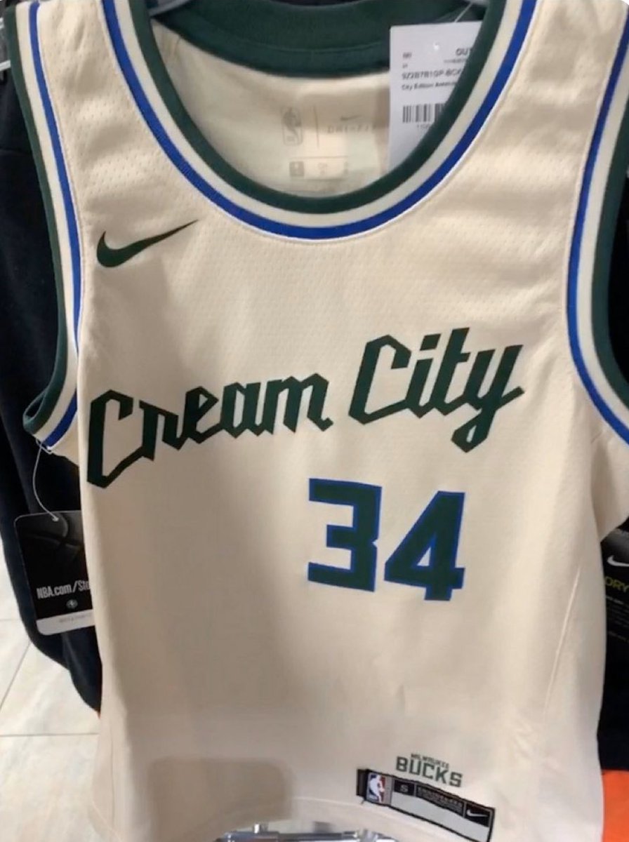 Milwaukee Bucks - This jersey 😍 #CreamCity