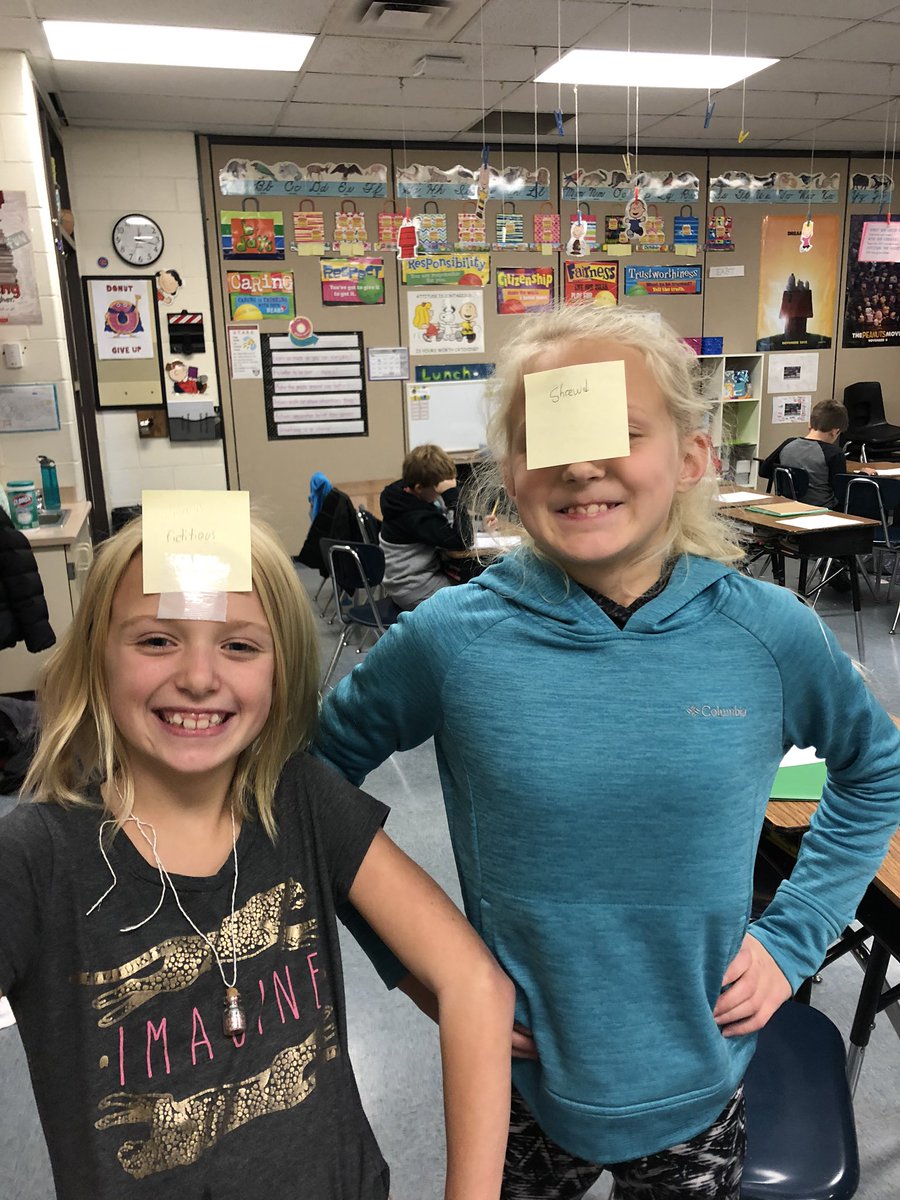 WhitneyAdena's tweet photo. Headbands vocabulary!! https://t.co/95CUaJ0DL7