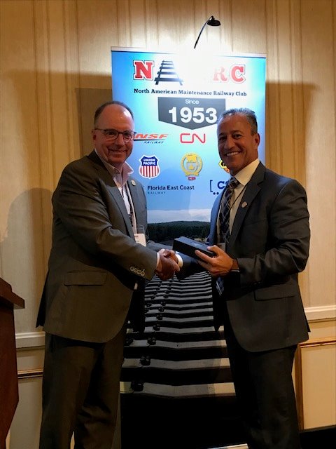 NAMRC's tweet photo. Great evening in St. Paul, MN at BNSF North Night! Special thank you to our speaker Todd Nicholson (BNSF) for emphasizing the importance of supplier relationships. We had record-breaking attendance and couldn’t do it without all of your support. https://t.co/6cWsryIz9A