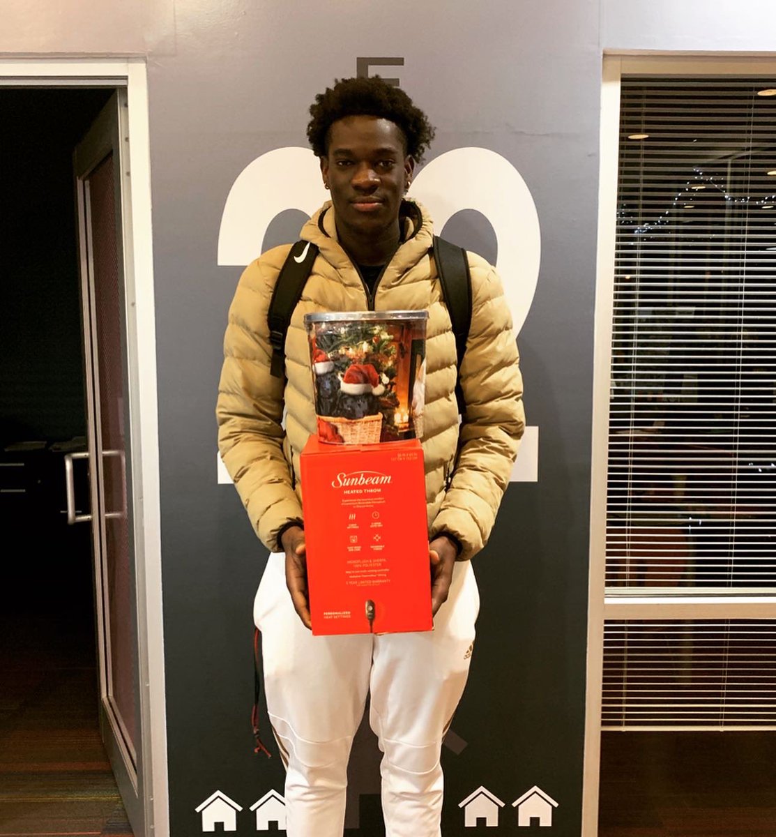 22exchange's tweet photo. Congratulations to our winners from Renewal Week Part 2! Enjoy your prizes!
•
#22Exchange #RenewalWeek #GoZips #WeWantYOUat22 #DowntownAkron https://t.co/r0wcSMJX6f