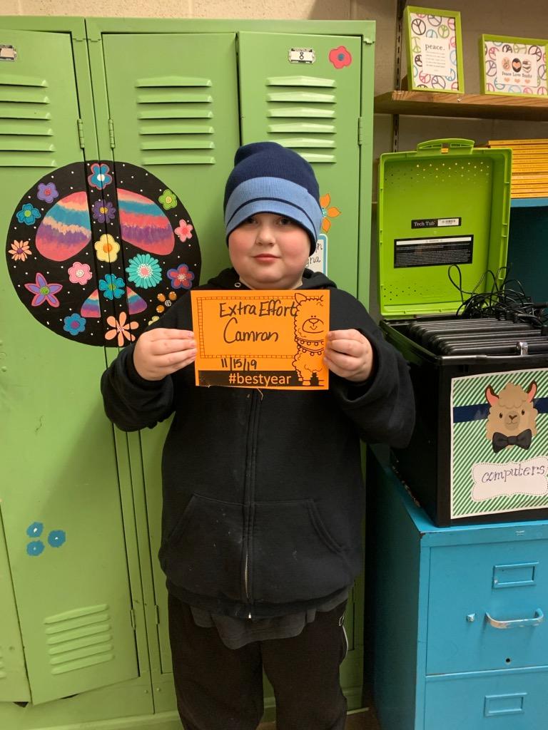 Schenck_Elem's tweet photo. Another 4th grader to celebrate! #FCSWildcatPride https://t.co/q9Qgu49281