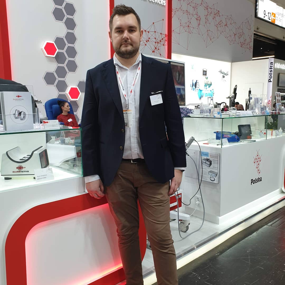 GlucoActive's tweet photo. Medica Trade Fair - Day 2 

#MEDICA2019 #Dusseldorf #MedicaTradeFair #GlucoActive https://t.co/8UEt1Pv2zq