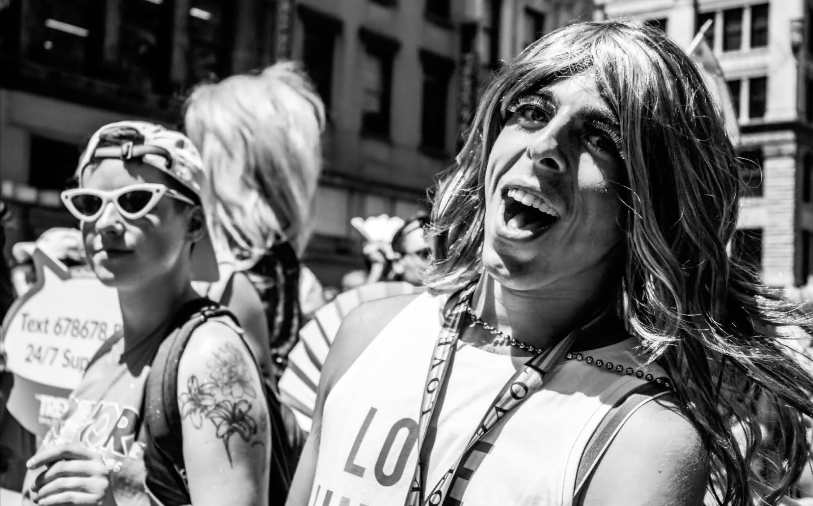 SOCAPANYC's tweet photo. #photographers! The November theme for the Sony World Photography Awards Youth Competition is Street Photography--what could be more perfect for #SOCAPA alums? (photo credit: Erin Schwartz) https://t.co/ugEXPxcezX