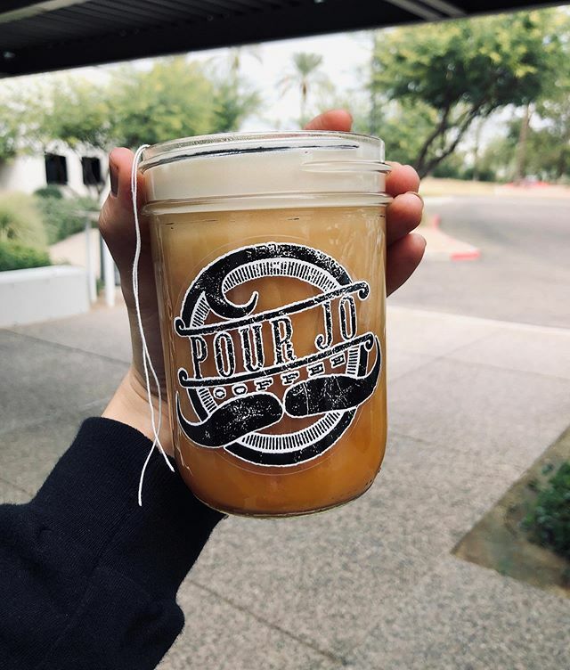 Arizona is cloudy which means hot drink time! Ever had a tea latte before? This one is honey, herbal vanilla rooibos tea from <a href="/mayateaco/">Maya Tea Company</a> and deliciously steamed almond milk 😋 
Come get ya some! Shops open til 2. .
.
.
.
.
#pourjocoffee #pourjo #latte… ift.tt/2XzcTo7