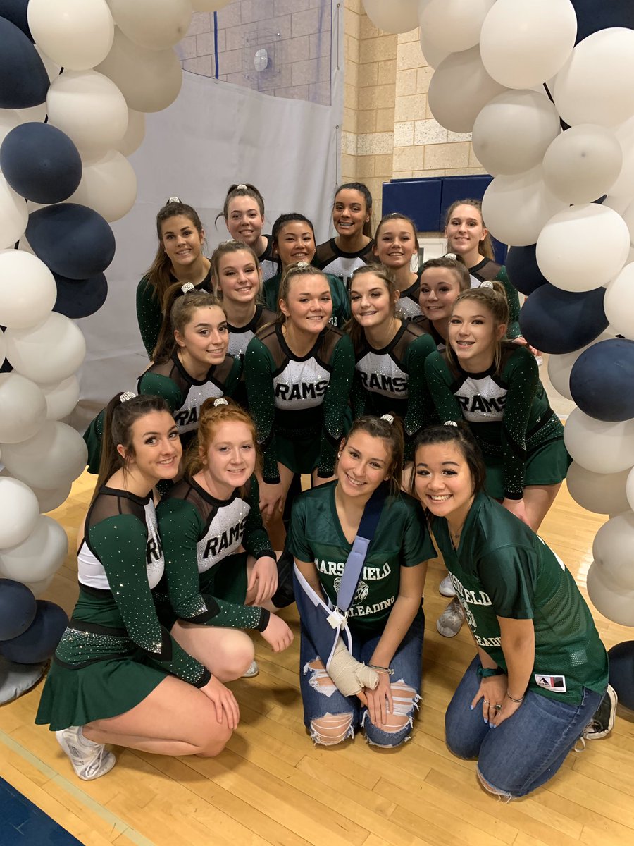 These ladies are headed to STATES!! #roadtostates2019 💚🎉