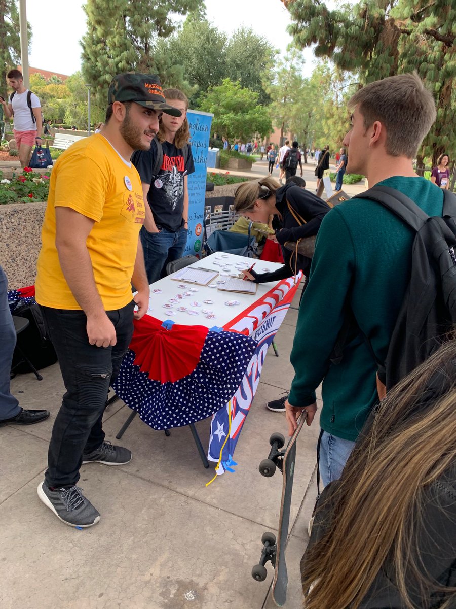 sft_asu's tweet image. The support for President @realDonaldTrump on campus is YUGE! All of our buttons ran out and over 100 students signed up to join #StudentsForTrump @ASU!!

Students were also excited to register to vote so they can cast their ballot for President Trump in 2020! #4MoreYears 🇺🇸 🙌