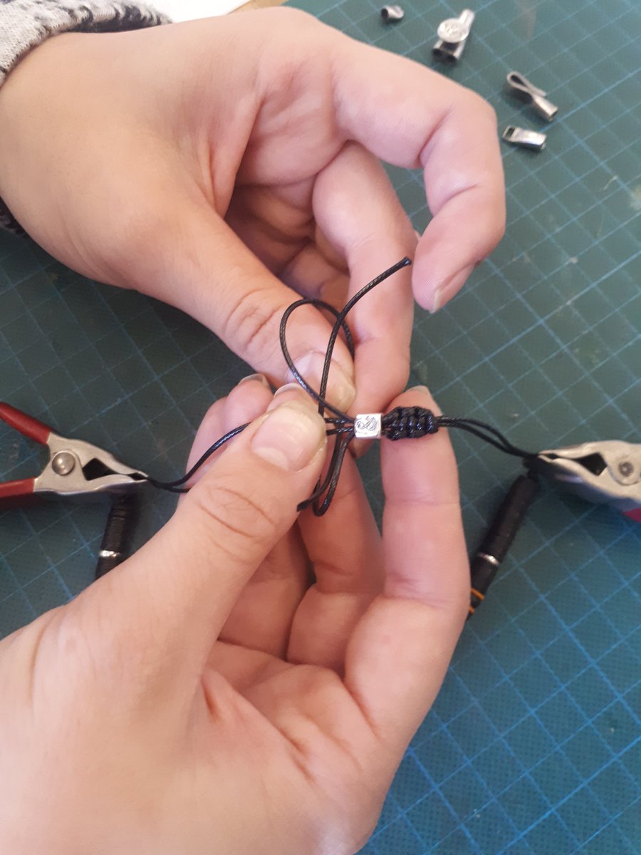 ANCHORANDCREW's tweet image. In this photograph you can see us making a Kivu bracelet and the tying of the ends in a macrame knot 

#workinghands
#BanksMillOS2019
#hashtagchallenge
#TwitterTakeover
#handmade