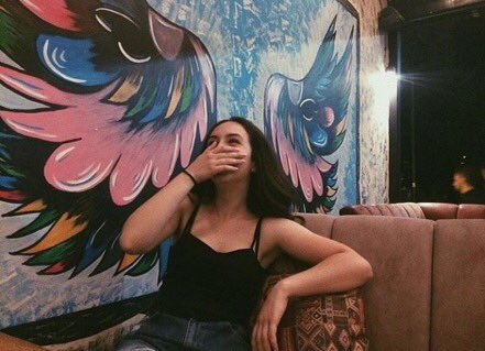 Katilleri tanıyoruz. Her gün başka bir kadın öldürülüyor ama katiller değişmiyor. Katiller kadınların en yakınındakiler... Sevgilisi, kocası, babası, eski kocası, ayrılmak istediği sevgilisi...#GüledaCankel