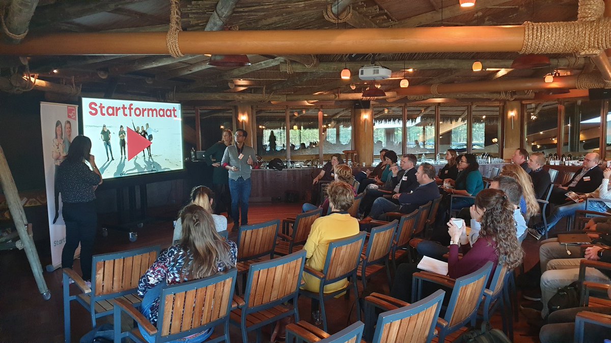 Vandaag onze aanpak presenteren met de ##communitycoaches bij ##amkennisdag.