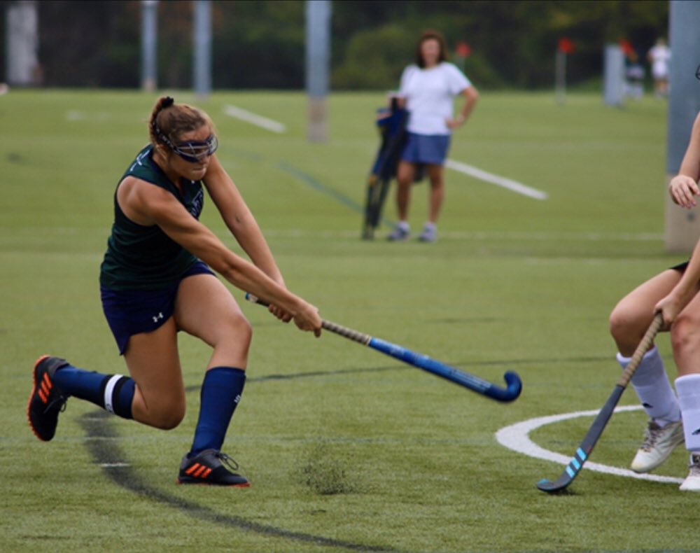 It’s official! 🖋🖋

Please welcome Anna Crump from Louisville, KY to our Bellarmine field hockey program!!