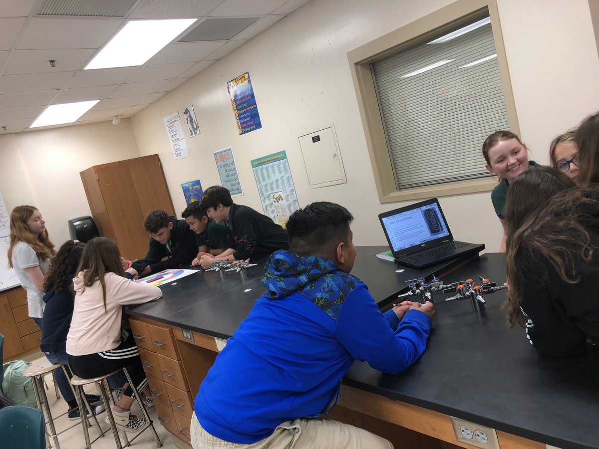Mrs.Graham tweet media