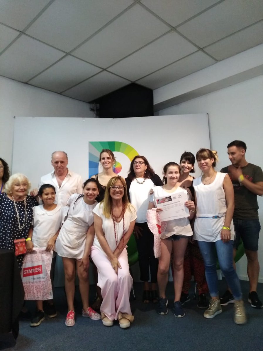 Andrea Bruzos tweet media