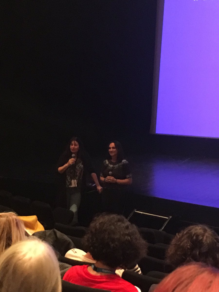 intermision_'s tweet photo. #intermission Ishtar Yasin Gutierrez, réalisatrice presente son film « Dos Fridas » au cours d’une séance spéciale de #fifam2019 à la #Maisondelaculture https://t.co/98inKKTKWH