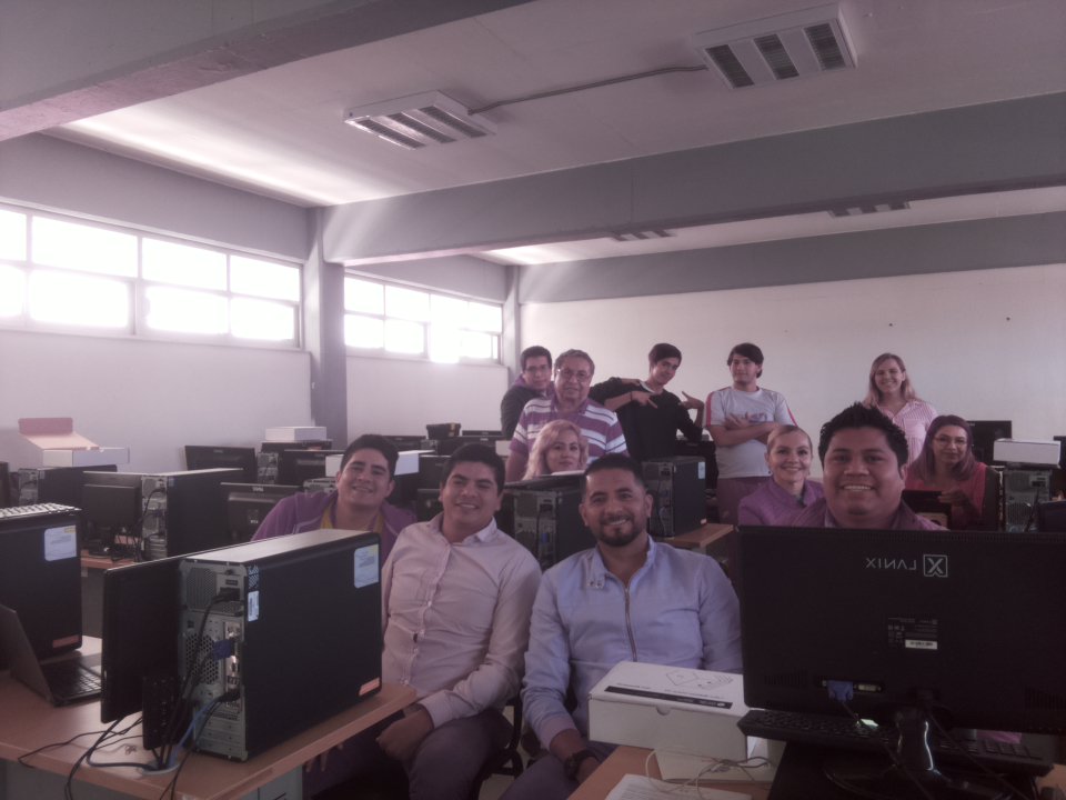 Carlosecr76 tweet picture