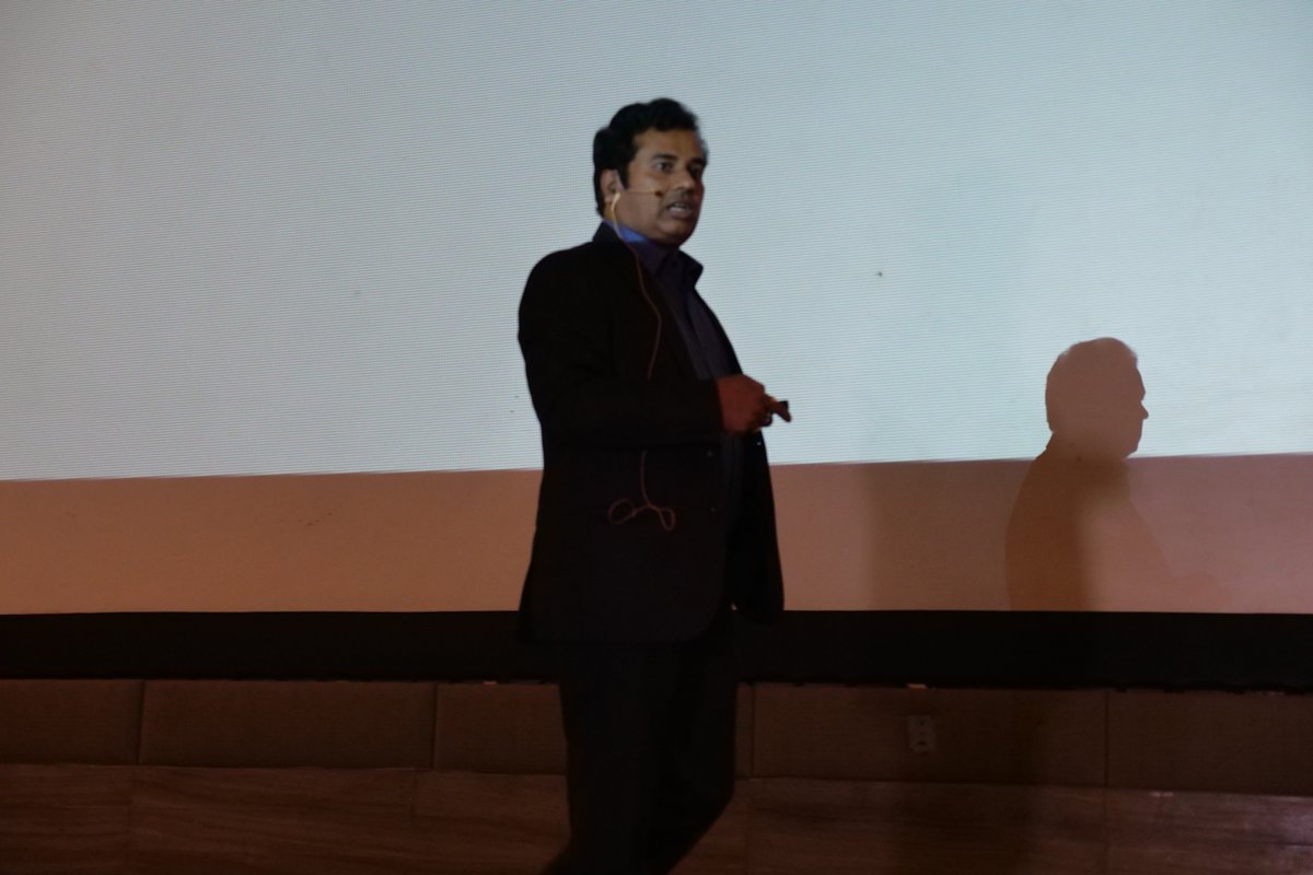 anilkumarsingh's tweet image. Speaking at DigiMarCon - Digital Marketing Conference, #SEO #SEOContent, #DigitalMarketing, @DigiMarCon