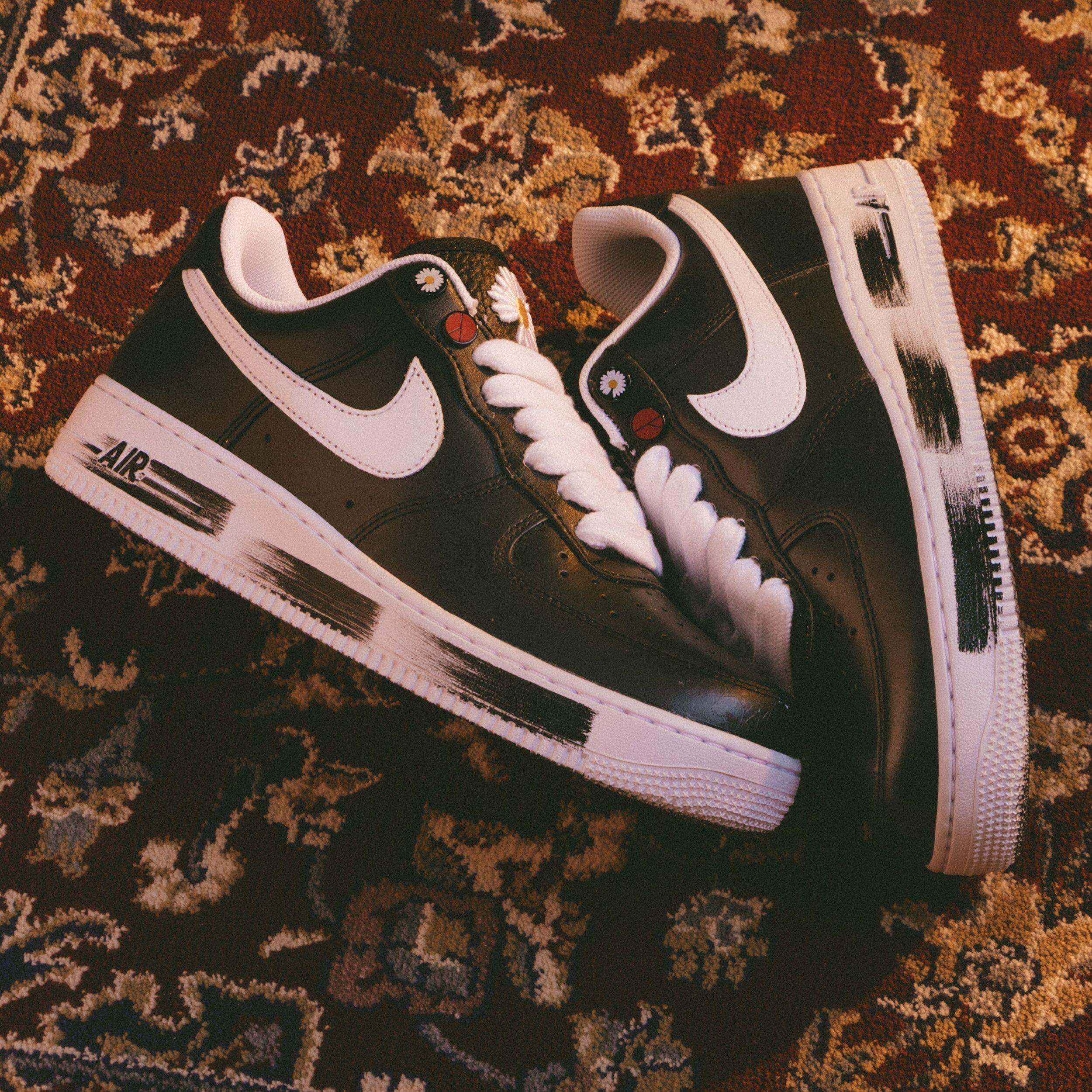 Nike air force tweet hotsell