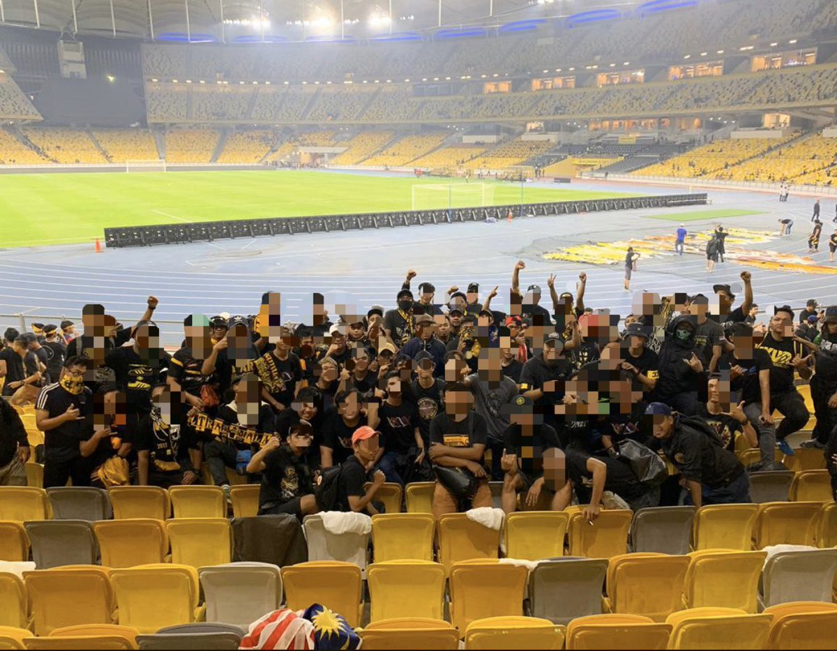 NBU5411's tweet photo. From sabah below the wind to snbj for Malaysia.Massive massive win/3point for Malaysia.see you when us see you comrades ๐๐ป its time to go home โ๏ธ
#MASIDN #WCQ2022 #NusantaraDerby https://t.co/0U62XODM8V
