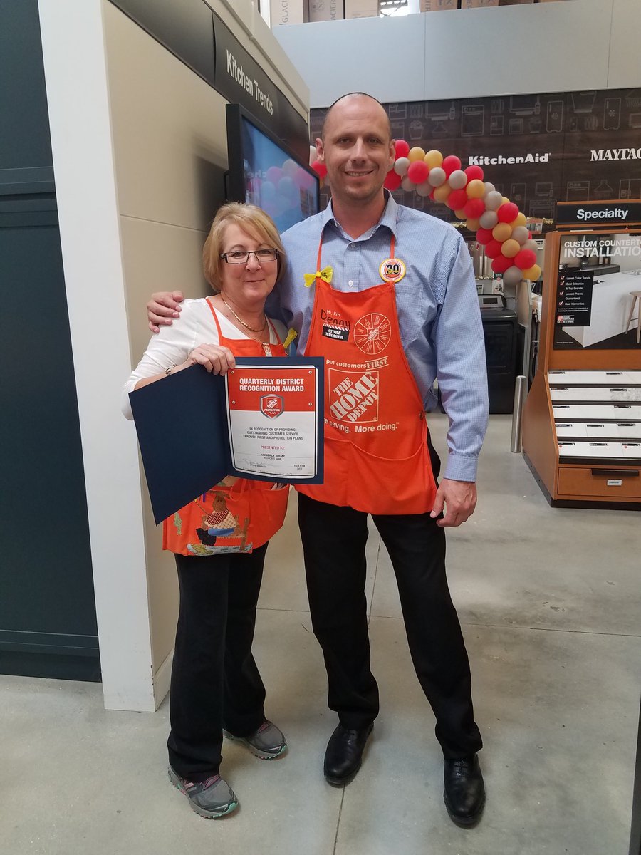 ciganektresa's tweet photo. Congratulations Kim!!! 53.7% HDPP Attach rate!! That is an Amazing accomplishment! @JeremyTHD0268 @ChanelKester @mrolon_asurion @Tina06157498 @PeteSlatter @dennyawarren @DeidreWatkins20 https://t.co/DDFckfIDTM
