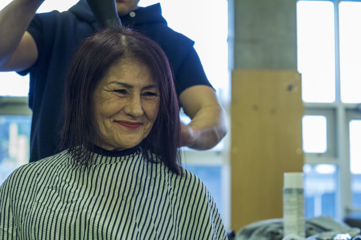 Volunteers do not necessarily have the time; they just have the heart.
#2paychequesaway.. #beautynightsociety #DTES #yvr #vancouver #bc #charity #giveback #communitybuilding #changingthestigma #donate #volunteer #haircuts #barberlife #portrait #discoverportrait 
#elizabethandrew