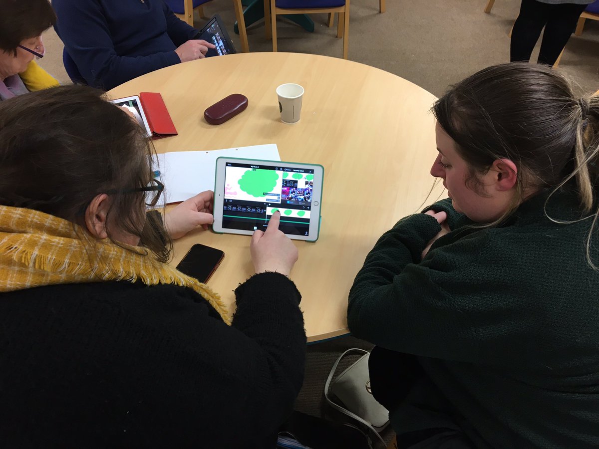 Using the built in #greenscreen on #ipad to expand the learning possibilities for #cbas and project work <a href="/LouthAppleRTC/">Apple RTC Louth</a> 

#everyonecancreate #edchatie #wriggleEd