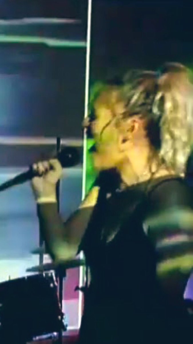 bextabae's tweet image. It’s been a while 
Next show will be dec Friday 13