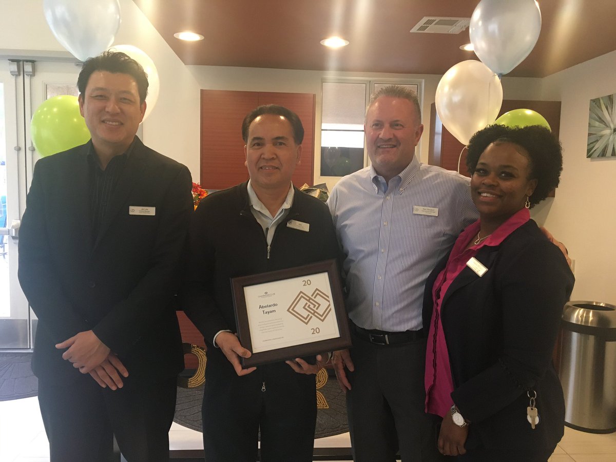 Huge Congratulations to Abe our 2020 Champions Club Winner for Desert Paradise Resort it is well deserved ! @DiamondCareers <a href="/diamondresorts/">Diamond</a> #DiamondEliteStatus #ChampionsClub #DiamondResorts
