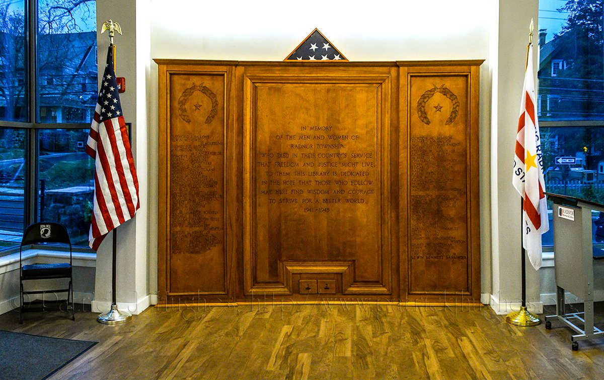 Patrickmag12chu's tweet photo. #NeverForget #NeverQuit #RadnorMemorialLibrary #OneEmptySeat #POW/MIAChairOfHonor @robertpatrickt2 @newyorkmyke @RTWashDC @SealOfHonor @SoldiersWhisper  @WAFallenHBP @HonoredValor @_OFR @SEALLegacy @POWMIAFamilies1 @WWIIMemorial @VVMF @LlMilVetNews https://t.co/p3dZF3P8Qy
