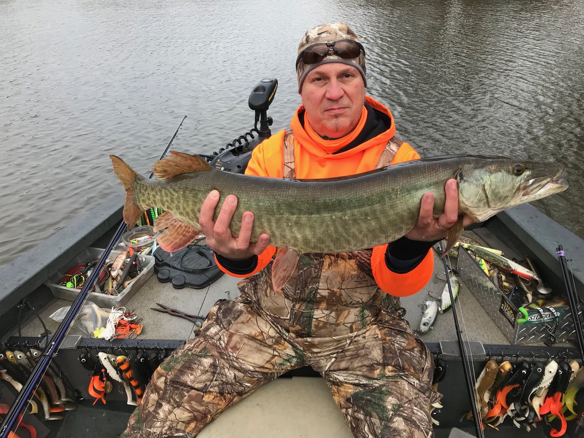 RedChildress's tweet photo. A Happy man fishing the Allegheny and holding his first musky!  I love my arsenal of St. Croixs!

#bestrodsonearth
#legendwalleye
#stcroixrods #stcroixrods #bestrodsonearth https://t.co/4cCE12hPtJ