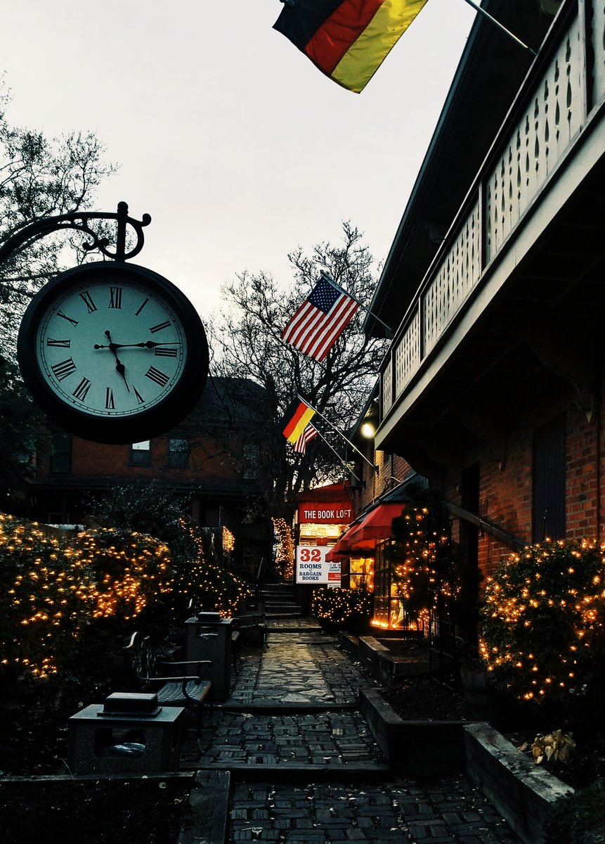 colonellovely's tweet image. Another day at the mill.