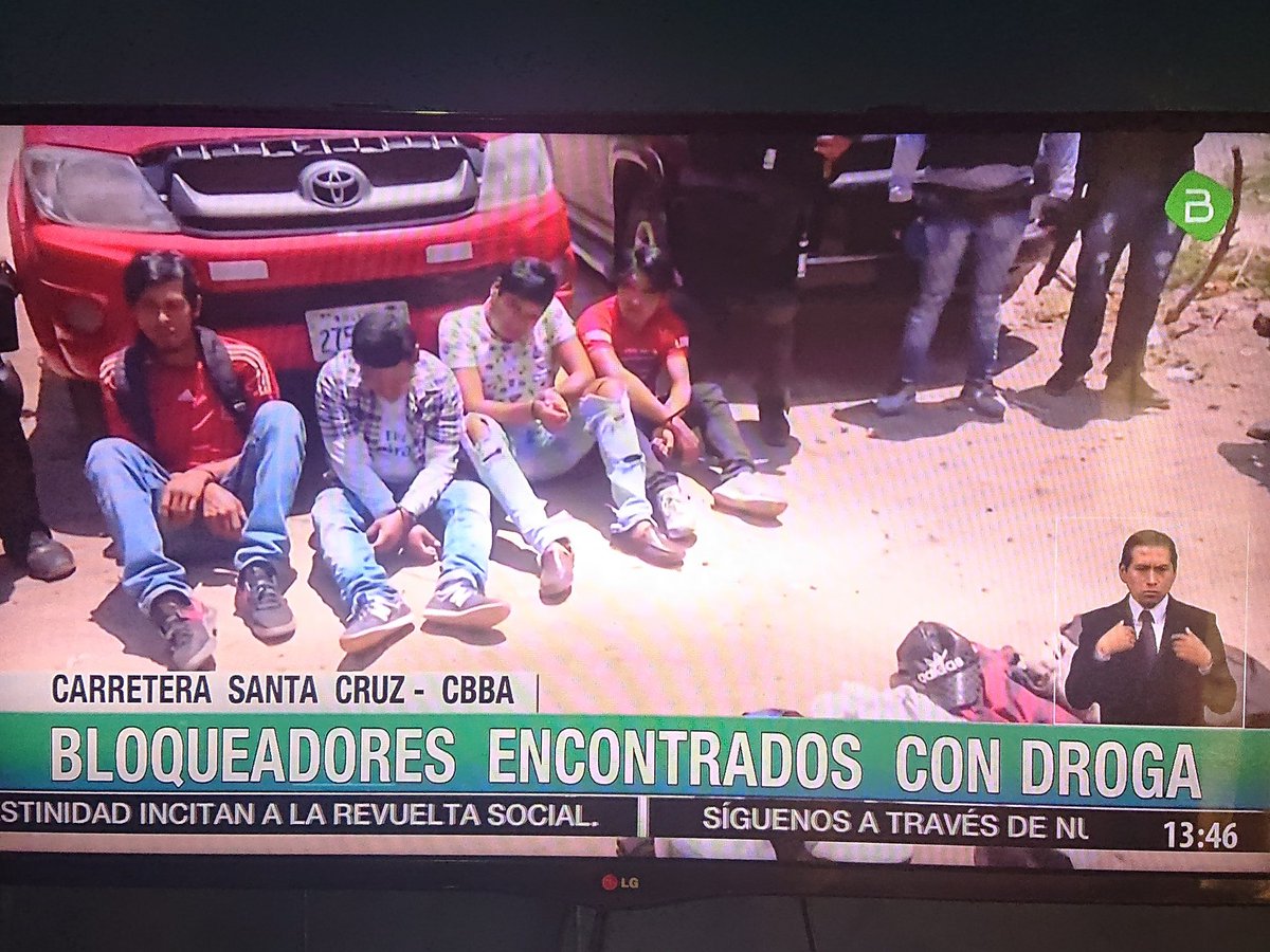 Sergio10990's tweet photo. @CNNEE 
@CIDH 
@soyfdelrincon 
@CFValverde 
Creen que esto es Buen Gobierno? @evoespueblo comandó siempre y ahora pretende ser el pacificador? por favor Morales, deje de enardecer y convoque a la paz, su mandato acabó, está intentando destruir Bolivia https://t.co/BhzjLlgxjK