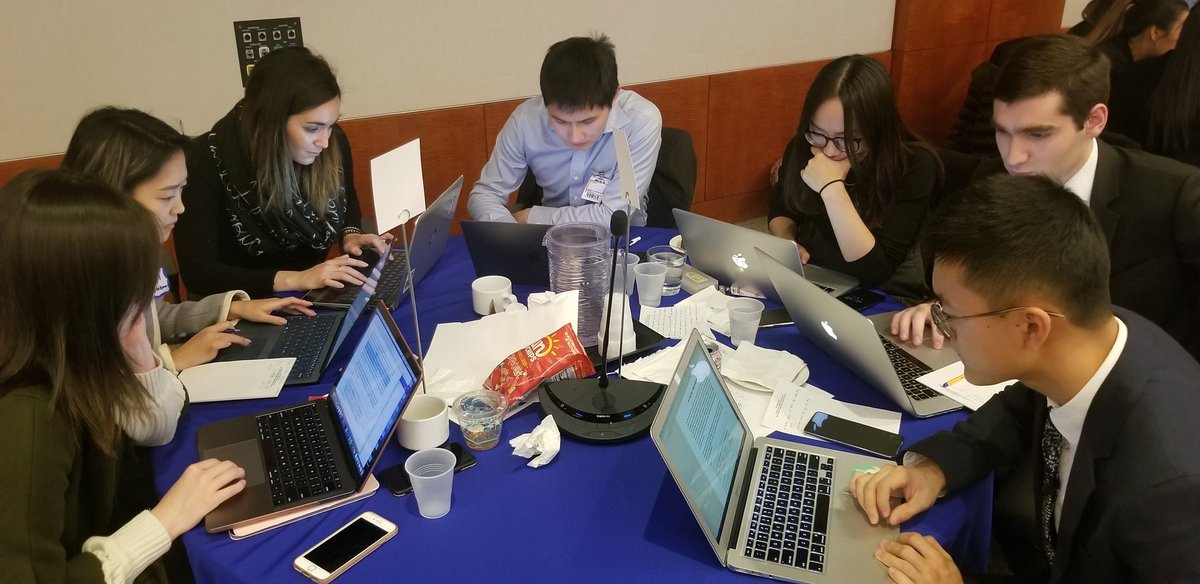 IFC_org's tweet photo. #DYK: There is a $5.2 trillion financing gap for MSMEs, including $1.5 trillion attributable to women-owned MSMEs.
The students are working in teams to discuss the #MSMEchallenge and find solutions. https://t.co/i58fpXe9tO