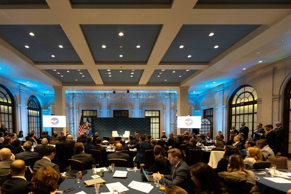 Rick Perry tweet media