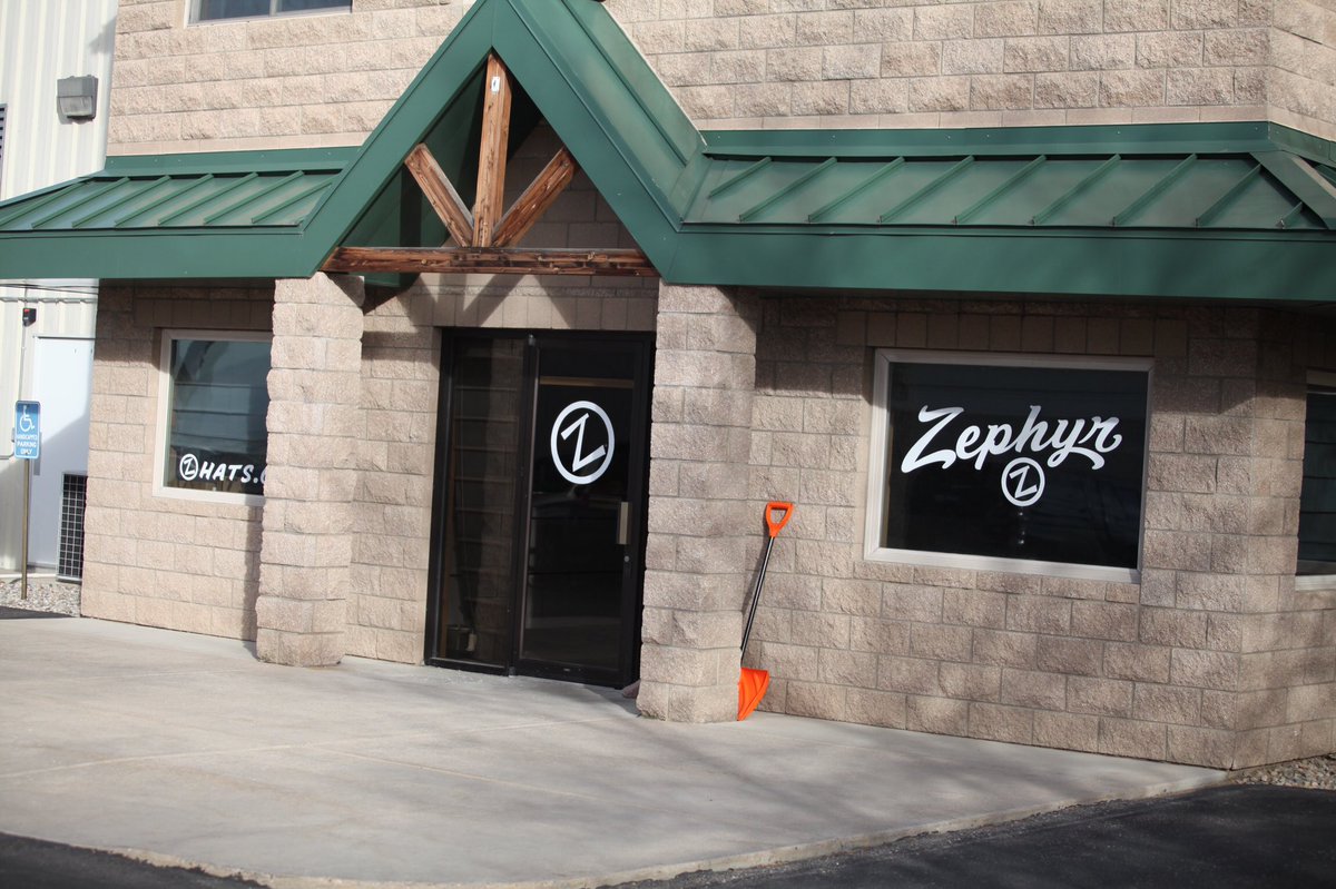 ColoradoEagles's tweet image. Thought we’d stop by and see some friends this afternoon 😊

#EaglesCountry