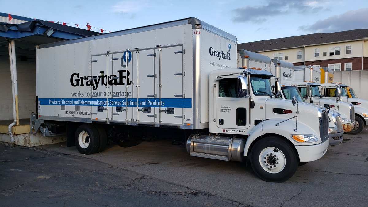 DeplorableFaganator on Twitter "Look at that beautiful new Peterbilt