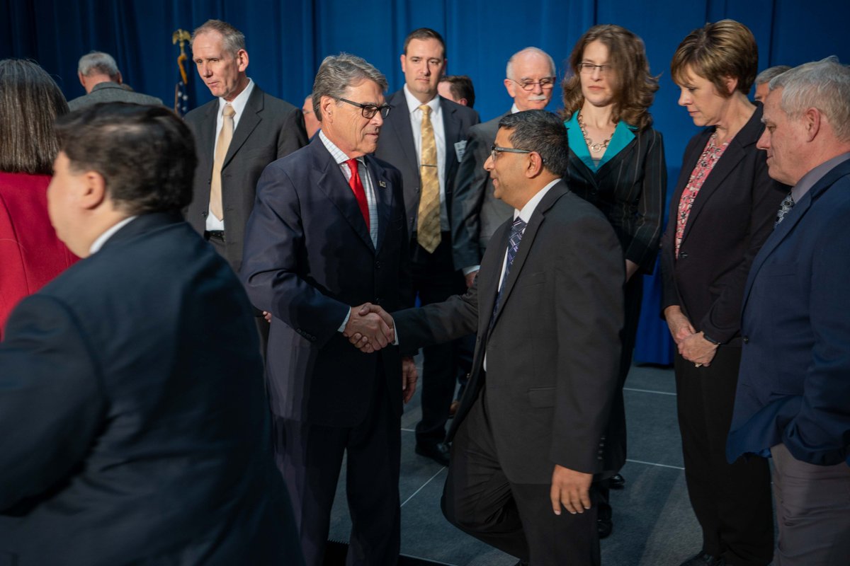 Rick Perry tweet media