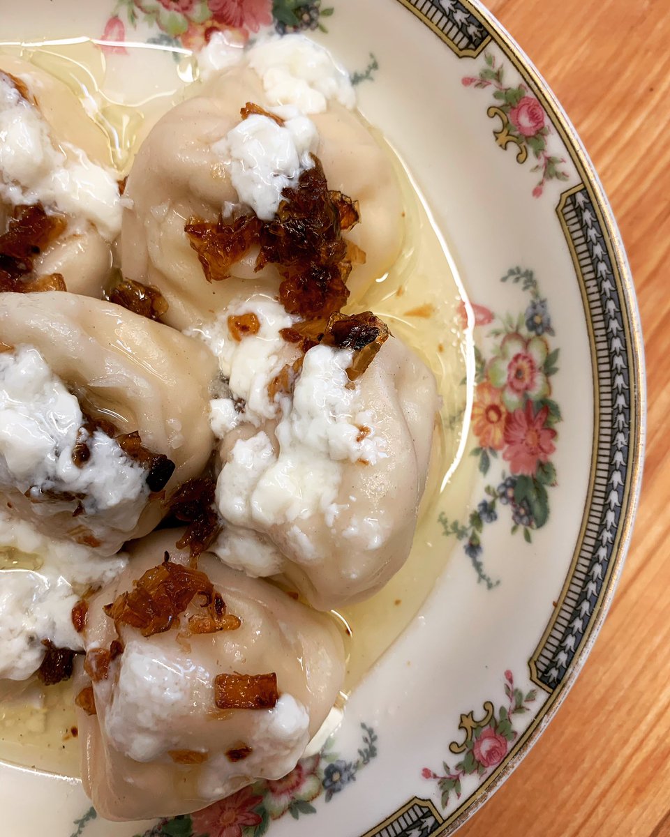 New khinkali alert: Funky-in-a-good-way cheese inside, topped with fried onions, sunflower oil, fresh garlic and homemade matsoni yogurt. Meskhetian style, from the part of Georgia where we lived. Super rich & addictive. #khinkali #georgianfood #pdxeats