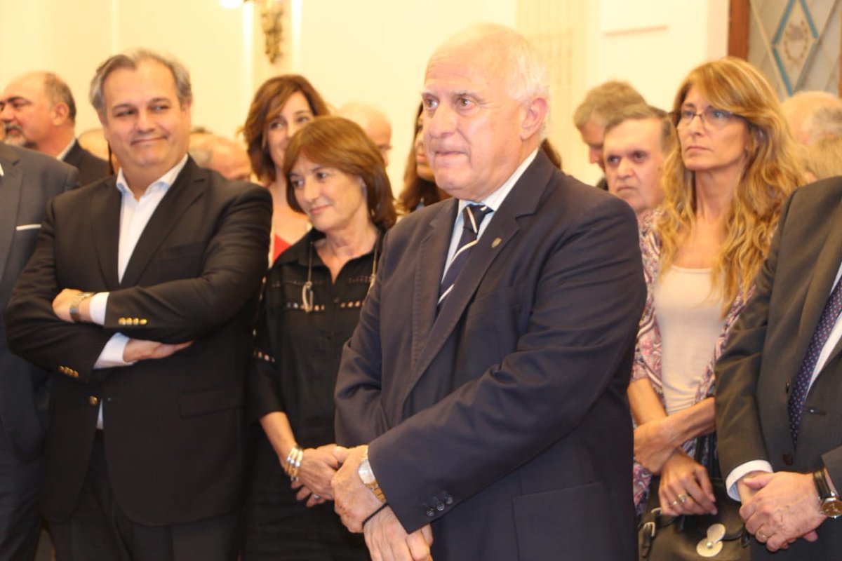 Acompañamos al gobernador <a href="/MiguelLifschitz/">Miguel Lifschitz</a> en el cierre de actividades del <a href="/ceysSF/">Consejo Económico y Social (CEyS)</a>, con el compromiso de todas las instituciones para que este organismo continúe siendo una política de Estado, más allá de los cambios de gobierno.