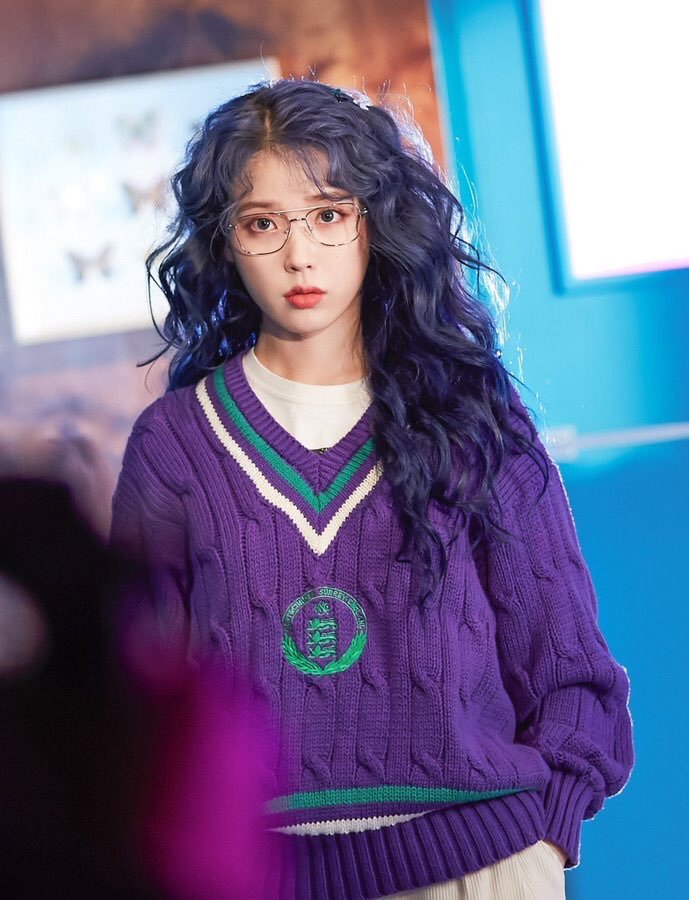  #IU wearing JaDine's color and my favorite color. Such a lovely sight. My purple heart is happy 