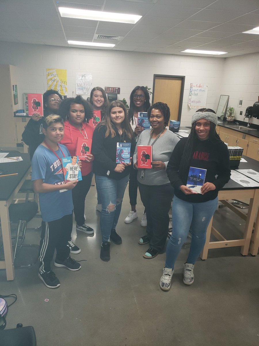 tmsprojectlit's tweet image. Today was our 1st Project Lit meeting... small but mighty!
@MsSmith514 @MissTillman5 @RochelleJ1998 @MsTJTheTeacher