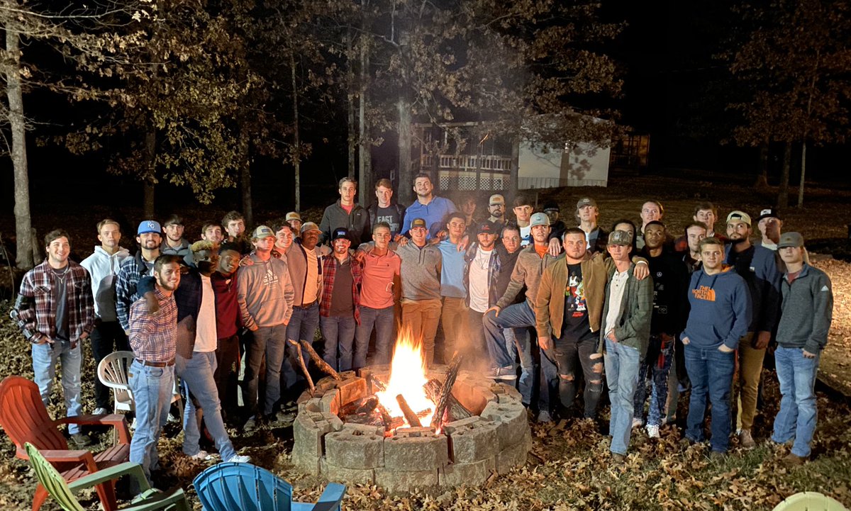 EastMissBB's tweet photo. Big thanks to the Mcdonalds for hosting our team Thanksgiving dinner! Watching this team grow the last few months has been a blast, February is right around the corner #family https://t.co/VIPIPQxOy6