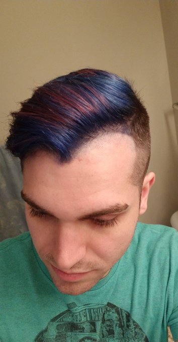 A few more pics of my new hair https://t.co/NF9Htax6cg
