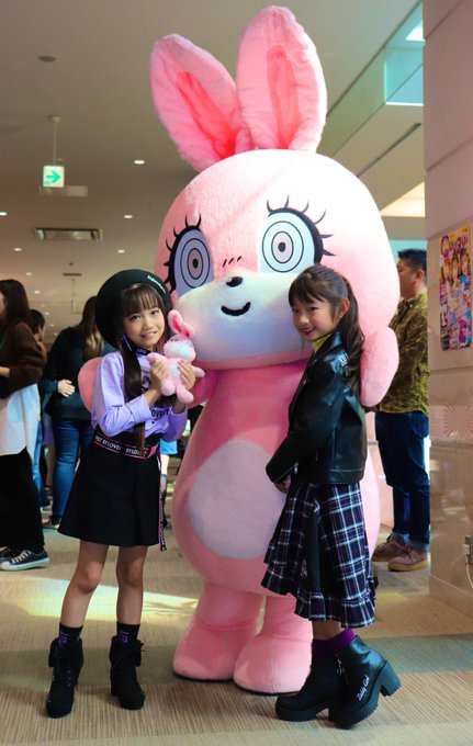 Twitterのコスプレ画像3