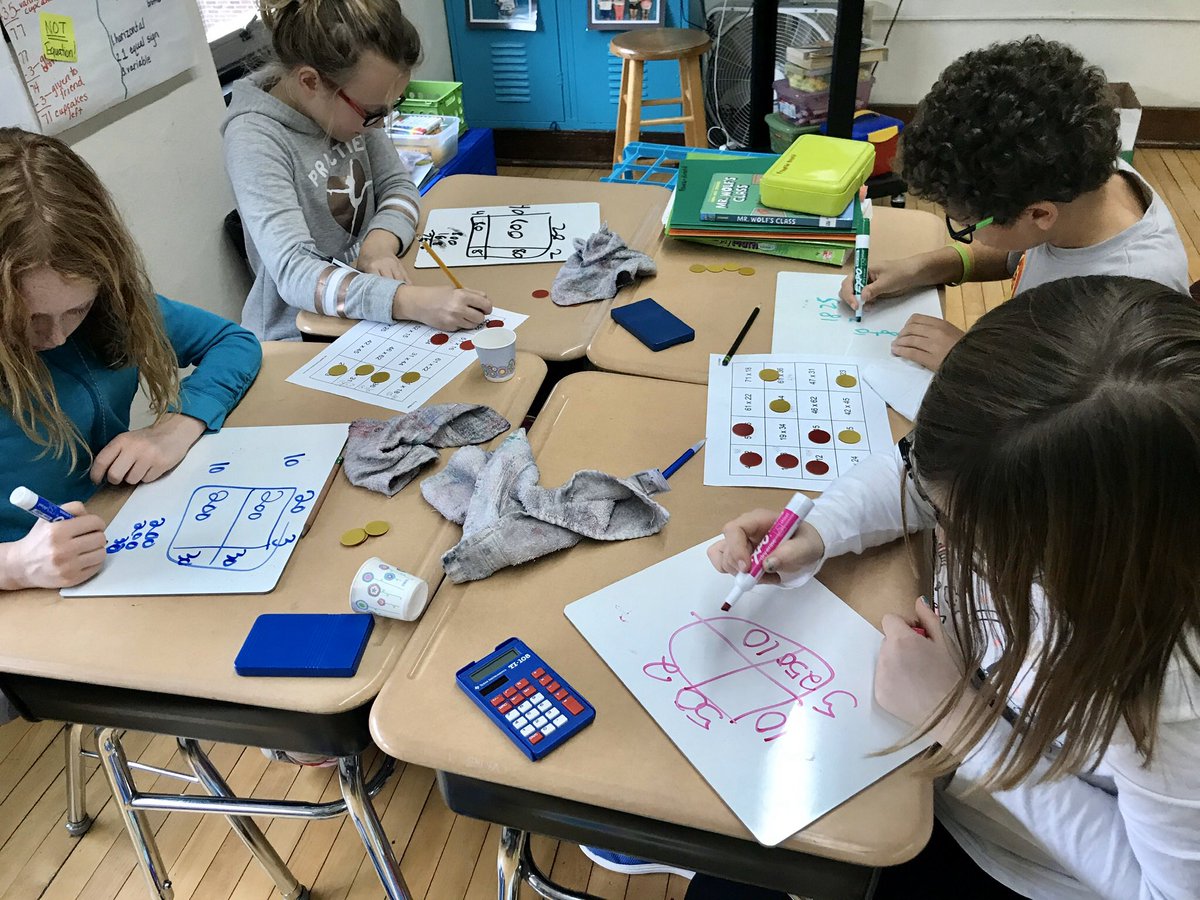 Elizabeth Oberlander tweet media