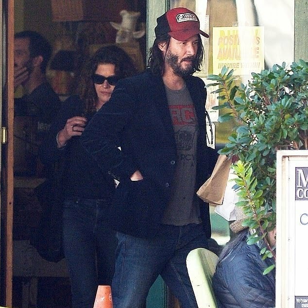 Keanu Reeves looks ruggedly handsome while getting lunch with a friend at Malibu Country Market #KeanuReeves #malibu Nov 19 2019 **The friend is Janey Bergam (his former assistant and editor on Ode
